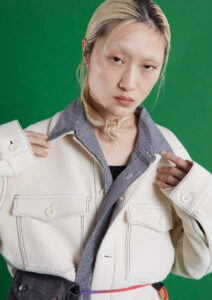 y_0094_9m21awlook8
